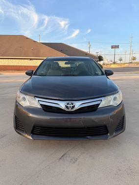 2014 Toyota Camry LE