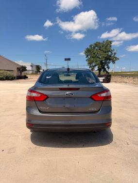 Sterling Gray Metallic 2014 Ford Focus SE