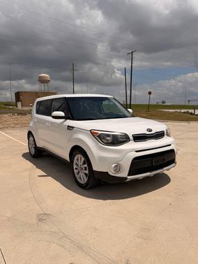 Clear White/Red Roof 2019 Kia Soul +