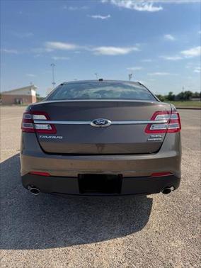 2016 Ford Taurus SEL