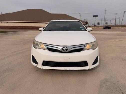 2013 Toyota Camry LE