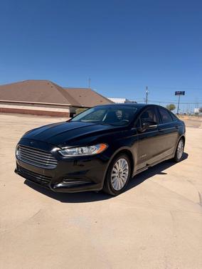 2016 Ford Fusion Hybrid SE