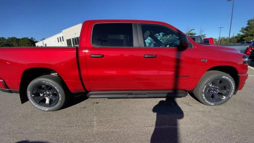Molten Red Pearlcoat 2027 RAM 1500 Express