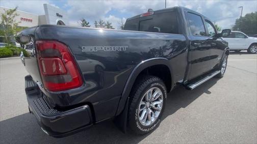 2020 RAM 1500 Laramie Crew Cab 4x4 64' Box