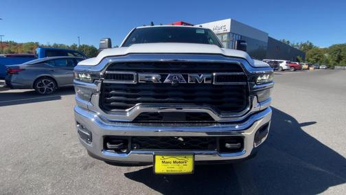Bright White 2027 RAM 2500 Tradesman