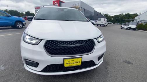 Bright White 2026 Chrysler Pacifica Select AWD
