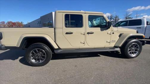 2020 Jeep Gladiator Overland 4X4