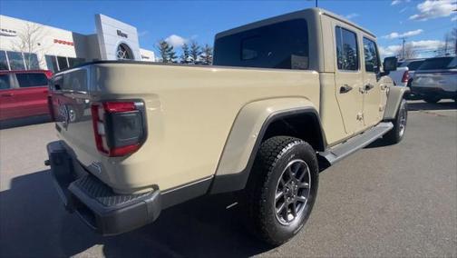 2020 Jeep Gladiator Overland 4X4