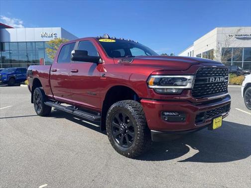 2022 RAM 2500 Big Horn Crew Cab 4x4 64' Box
