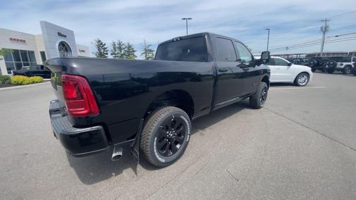 Diamond Black 2026 RAM 2500 Big Horn