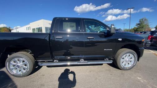 Diamond Black 2027 RAM 2500 Big Horn