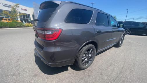 Vapor Gray 2026 Dodge Durango GT HEMI V8