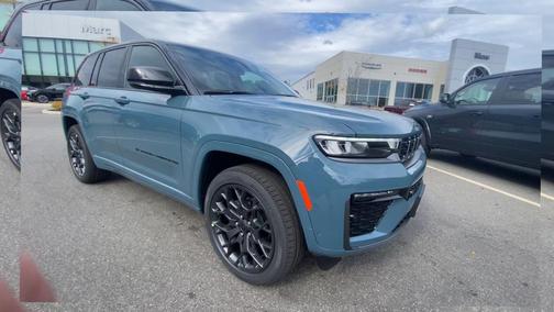 Steel Blue 2027 Jeep Grand Cherokee Summit