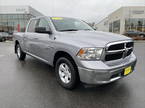 2021 RAM 1500 Classic SLT Crew Cab 4x4 64' Box