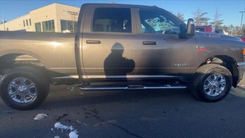 2024 RAM 2500 Big Horn Crew Cab 4x4 64' Box