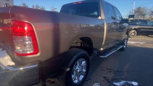 2024 RAM 2500 Big Horn Crew Cab 4x4 64' Box