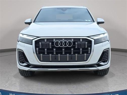 2025 Audi Q7 55 Premium