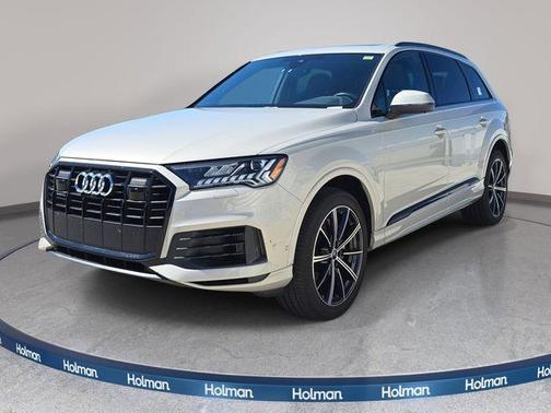 Vicuna Beige Metallic 2024 Audi Q7 55 Premium Plus