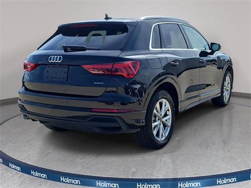 2024 Audi Q3 45 S line Premium