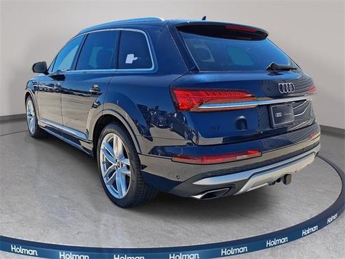 2025 Audi Q7 55 Premium Plus