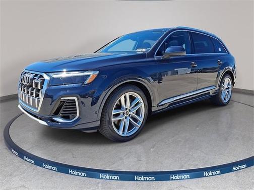 2025 Audi Q7 55 Premium Plus