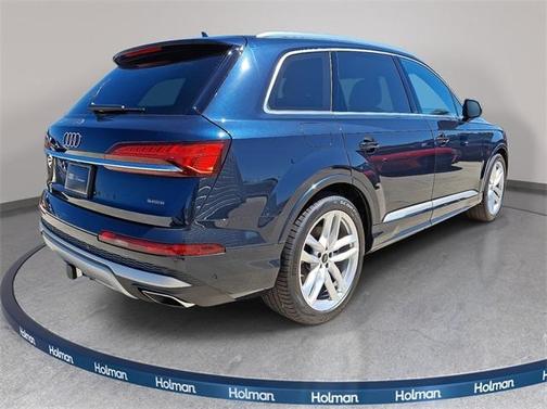 2025 Audi Q7 55 Premium Plus