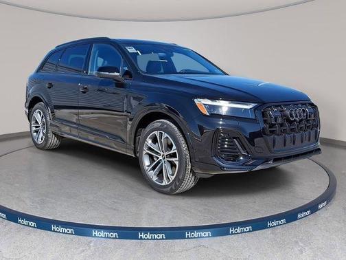 2026 Audi Q7 45 Premium