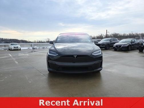 2023 Tesla Model X Standard Range