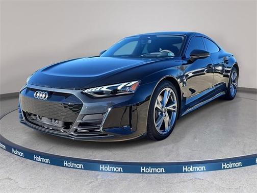 2024 Audi e-tron GT Premium Plus