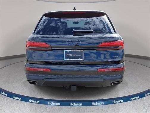 2026 Audi Q7 45 Premium