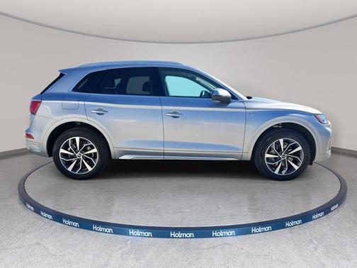 Florett Silver Metallic 2023 Audi Q5 45 S line quattro Premium