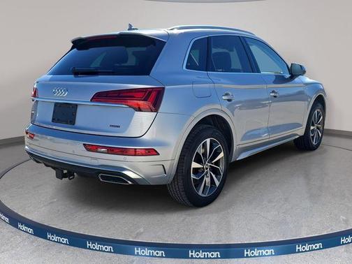 Florett Silver Metallic 2023 Audi Q5 45 S line quattro Premium