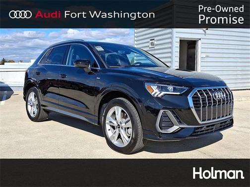 2024 Audi Q3 45 S line Premium