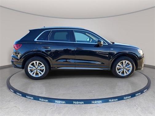 2024 Audi Q3 45 S line Premium