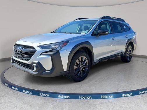 Ice Silver Metallic 2025 Subaru Outback Onyx Edition