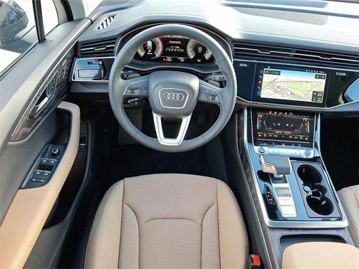 2026 Audi Q7 55 Premium Plus