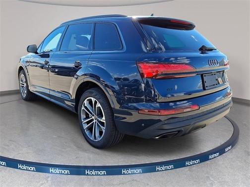 2026 Audi Q7 45 Premium