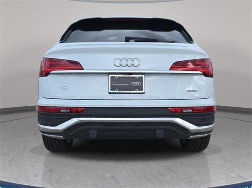 2024 Audi Q5 45 S line quattro Premium