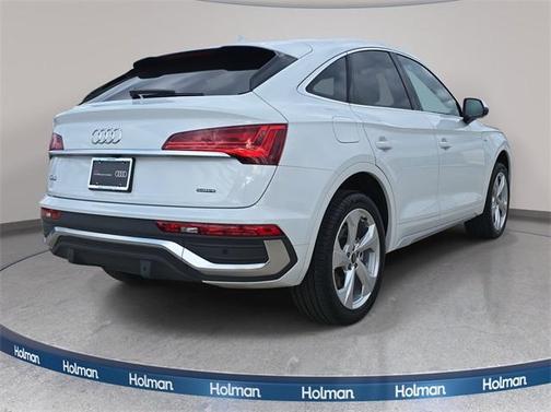 2024 Audi Q5 45 S line quattro Premium