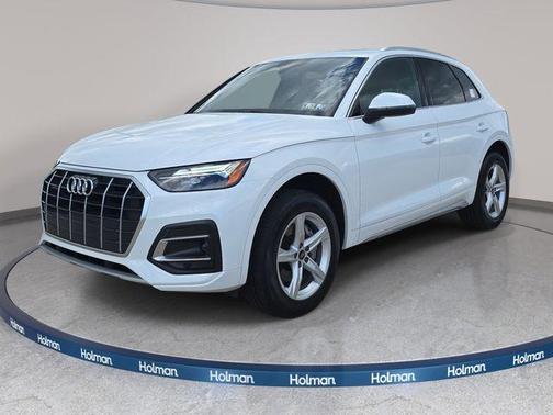 Arkona White 2024 Audi Q5 40 Premium