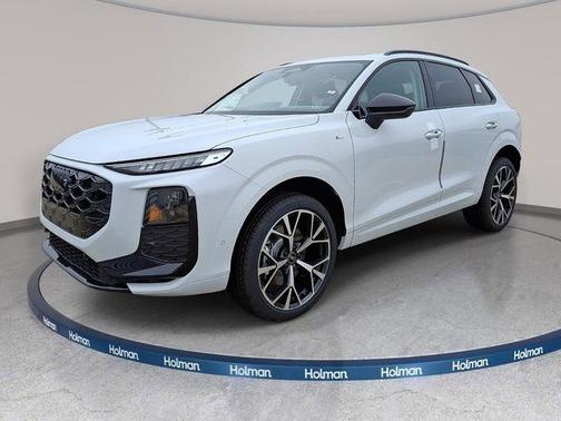 Glacier White Metallic 2026 Audi Q3 S line