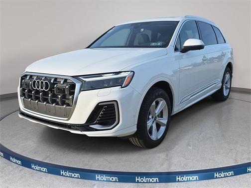 2025 Audi Q7 45 Premium