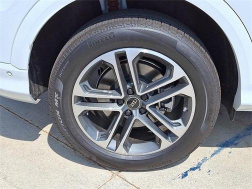 2025 Audi Q5 2.0T quattro Premium