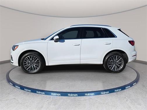 2022 Audi Q3 40 Premium