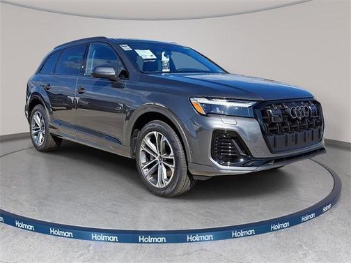 2026 Audi Q7 45 Premium