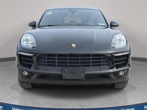 2017 Porsche Macan Base