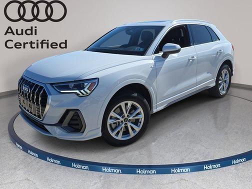 Glacier White Metallic 2025 Audi Q3 45 S line Premium