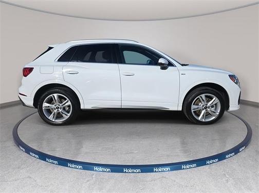 2024 Audi Q3 45 S line Premium