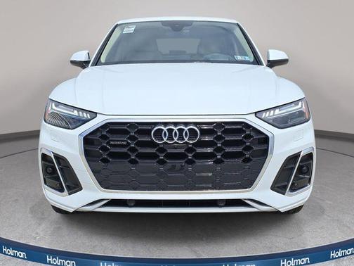 Glacier White Metallic 2024 Audi Q5 45 S line quattro Premium