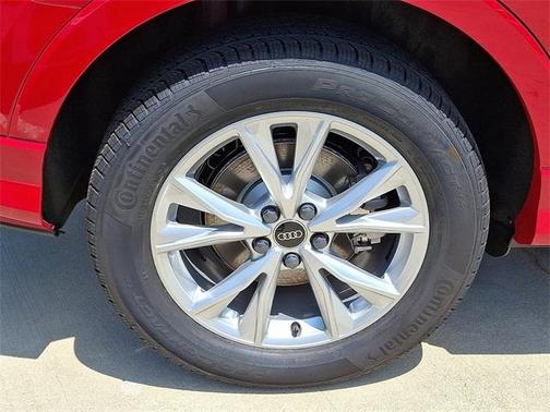 2025 Audi Q3 45 S line Premium